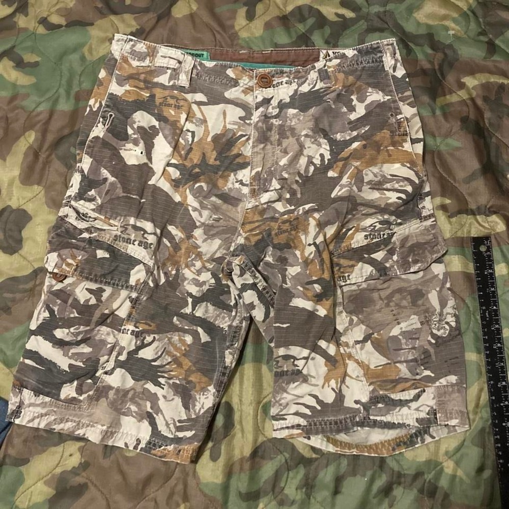 Volcom scout all over fossil camo cargo shorts vtg 90s/y2k skate‎ size 33/11